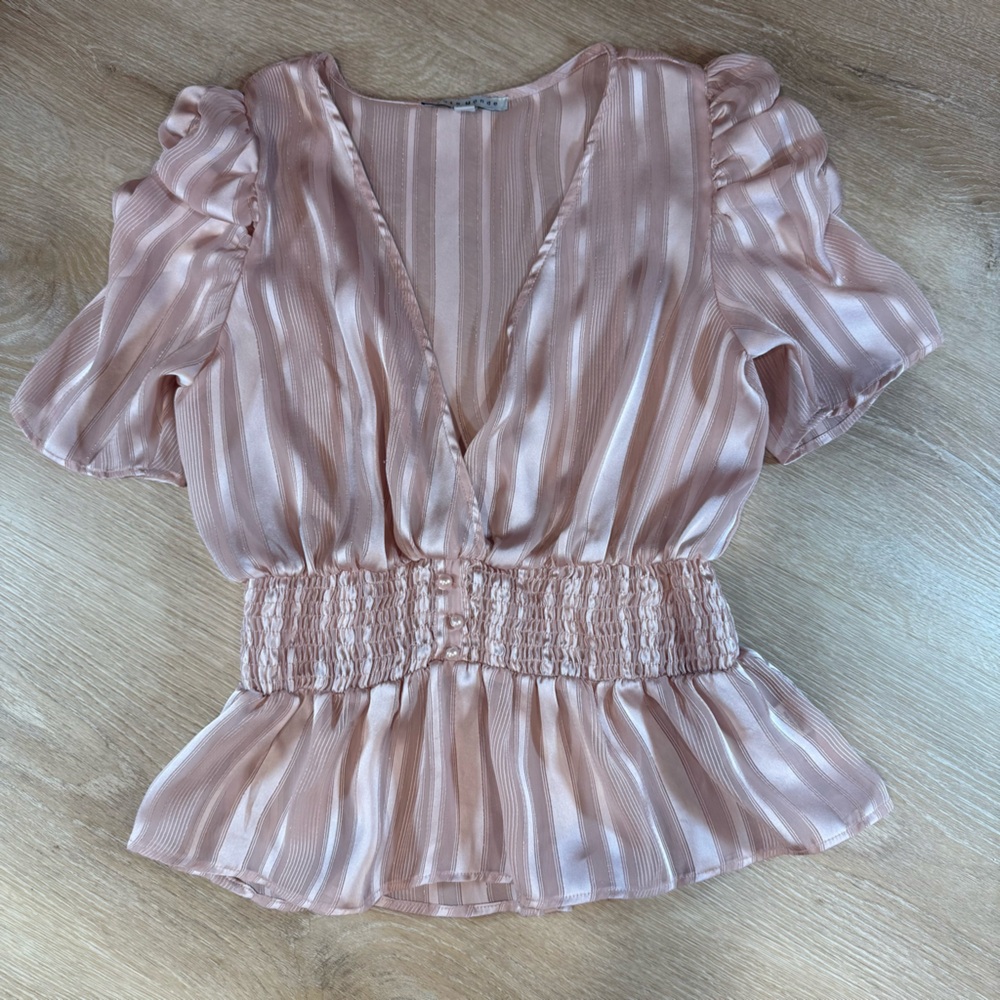 Women’s Size M Sheer V Neck Peplum Striped‎ Pink Blouse